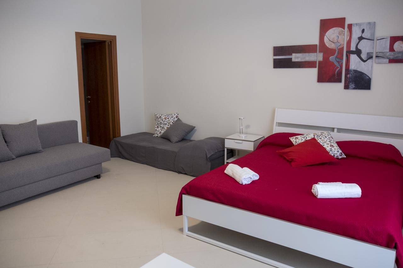 Enjoy Trani Hotel Exterior foto